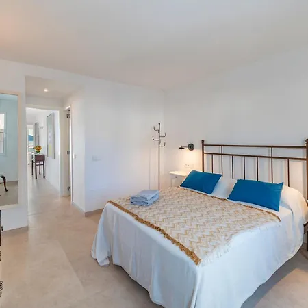 Windsong Apartment